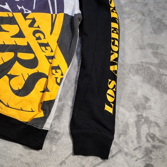 Vintage Los Angeles Lakers NBA Crewneck Sweatshirt Size XLarge Multicolor - Picture 3 of 9